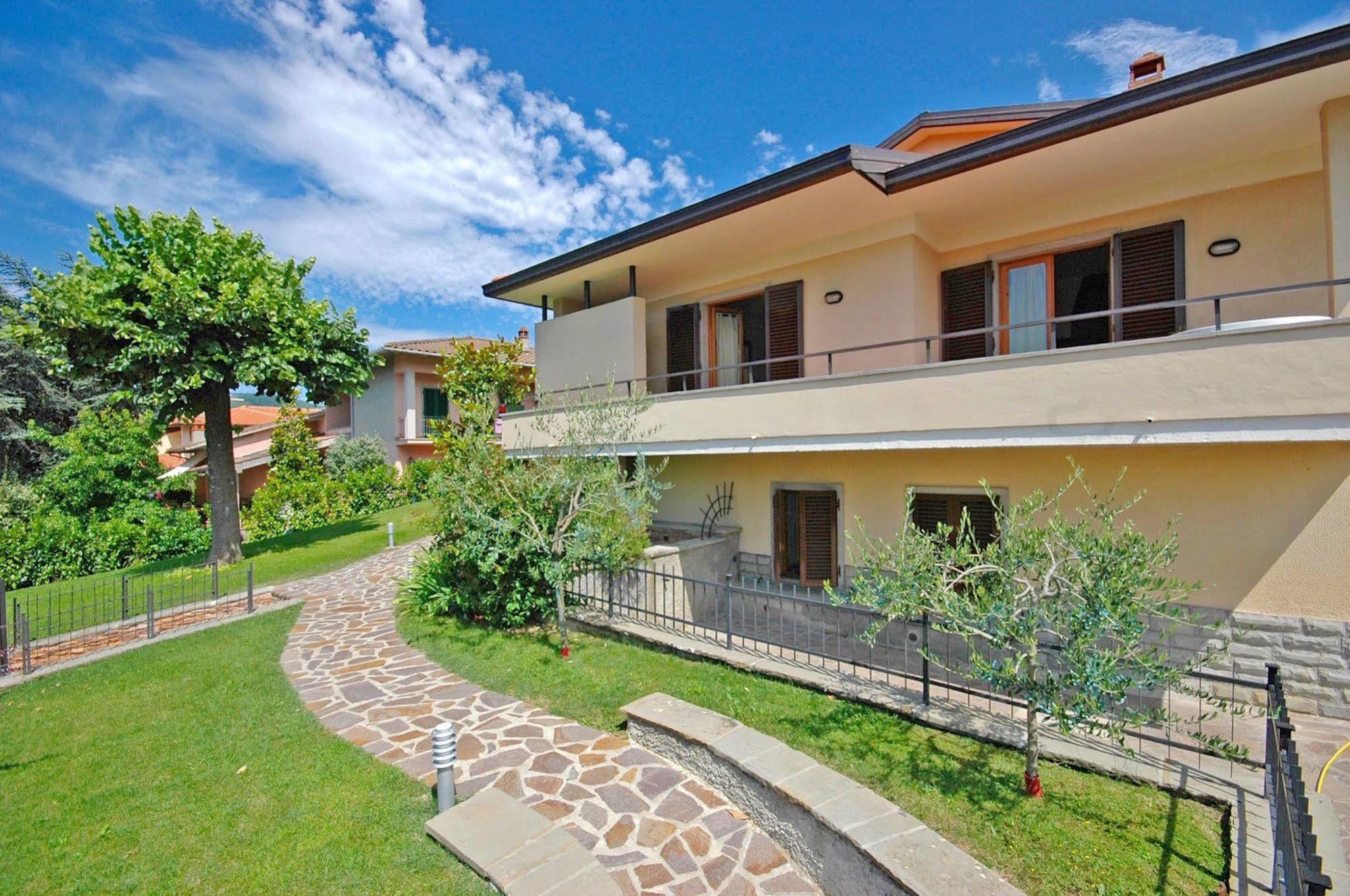 Villa Pratovecchio By Posarellivillas Luaran gambar
