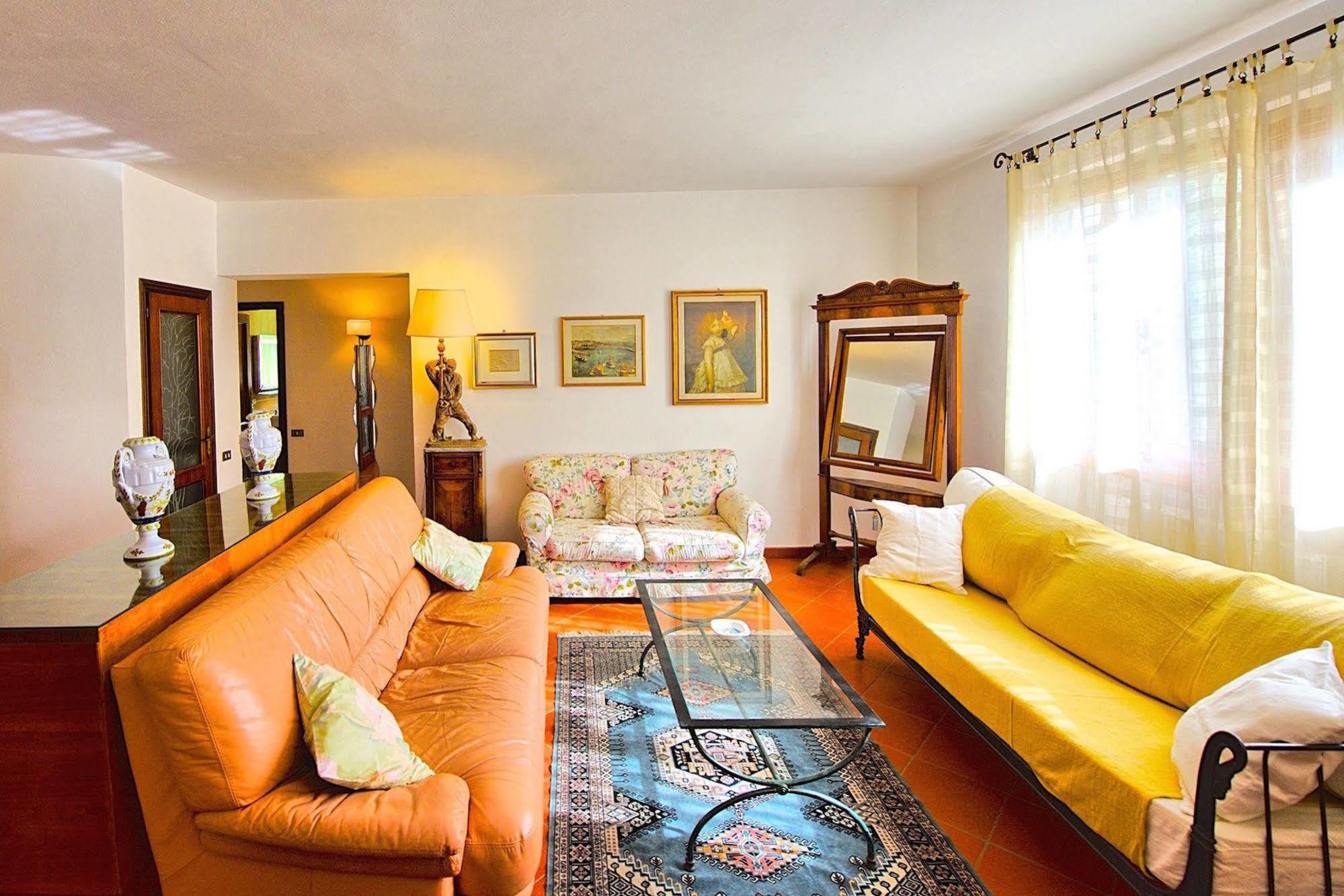 Villa Pratovecchio By Posarellivillas Luaran gambar